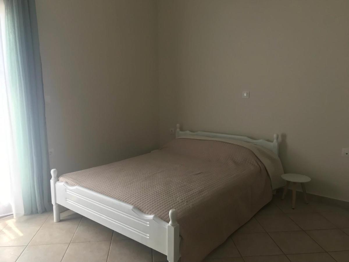 Theros Apartments Myrina Dış mekan fotoğraf