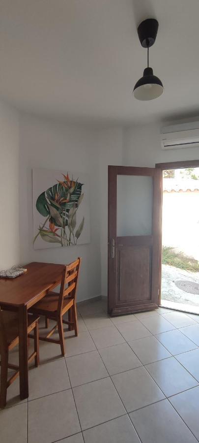Theros Apartments Myrina Dış mekan fotoğraf